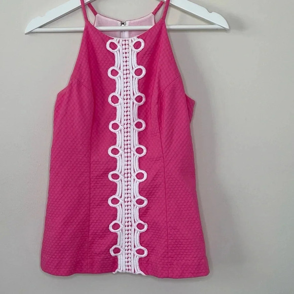 LILLY PULITZER ANNABELLE TOP IN HOTTY PINK - Picture 3 of 11